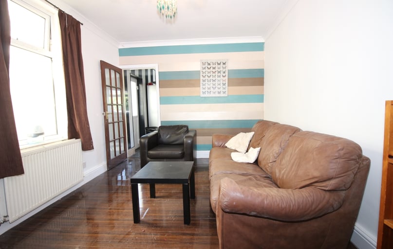 Cathays, Cardiff - Image 1