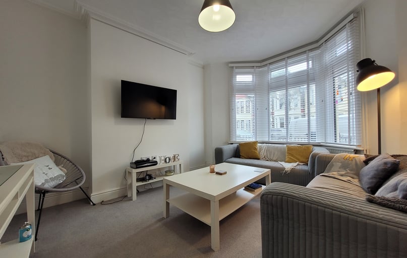 Heath, Gabalfa, Cardiff - Image 1