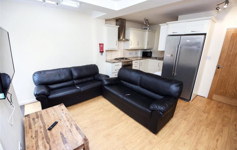 Heeley Road, Selly Park, Birmingham - Image 1