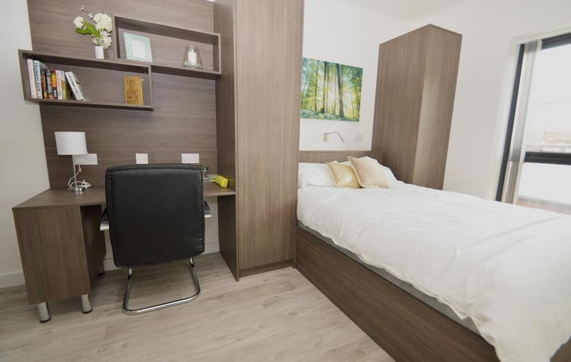 Frederick Road, Selly Oak, Birmingham - Image 1