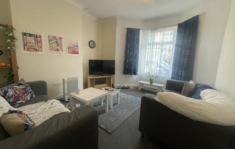 Cathays, Cardiff - Image 1