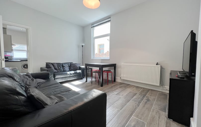 Cathays, Cardiff - Image 1