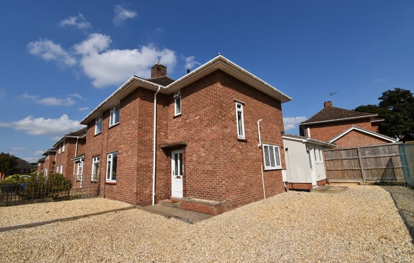 Edgeworth Road, Earlham, Norwich - Image 1