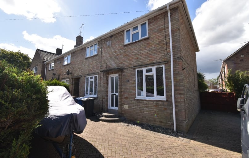 Darrell Place, Earlham, Norwich - Image 1