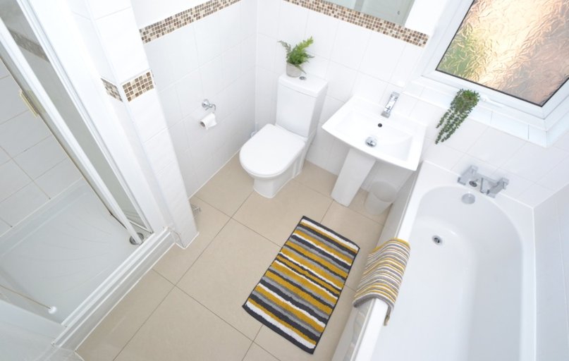 Loughborough Road, West Bridgford, Nottingham - Image 1