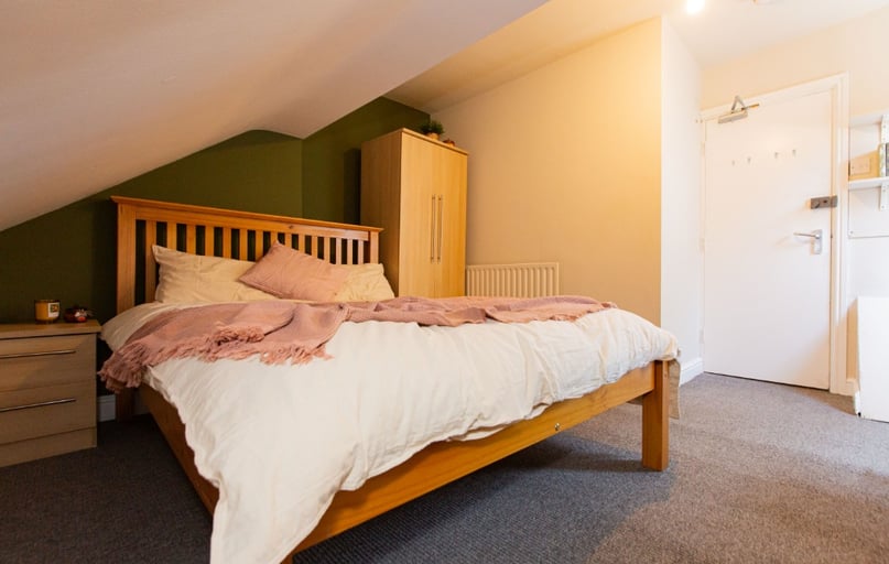 Charnwood Grove, West Bridgford, Nottingham - Image 1