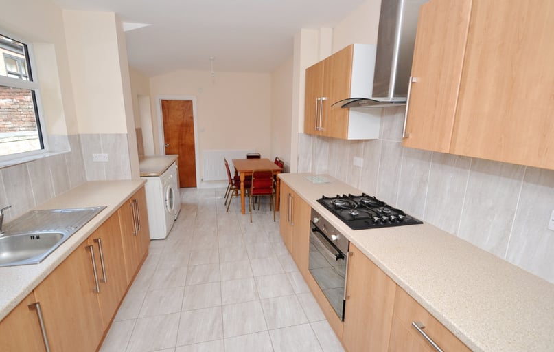 Albert Grove, Radford, Nottingham - Image 1