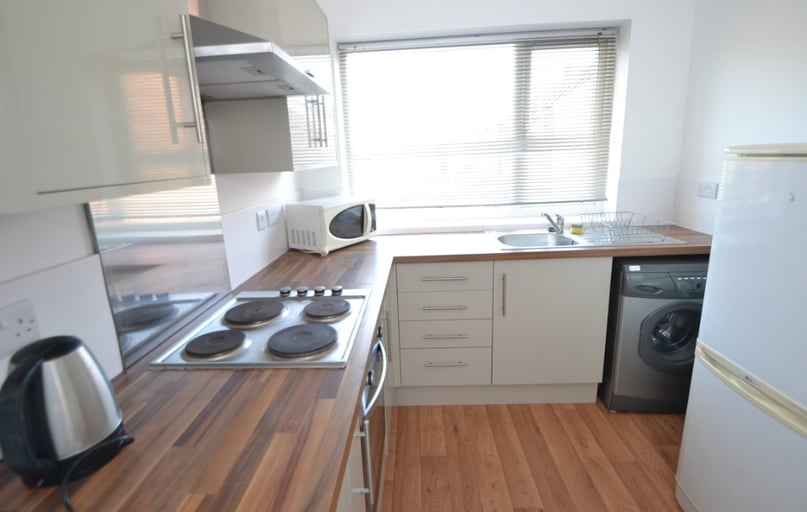 Radford Boulevard, Radford, Nottingham - Image 1