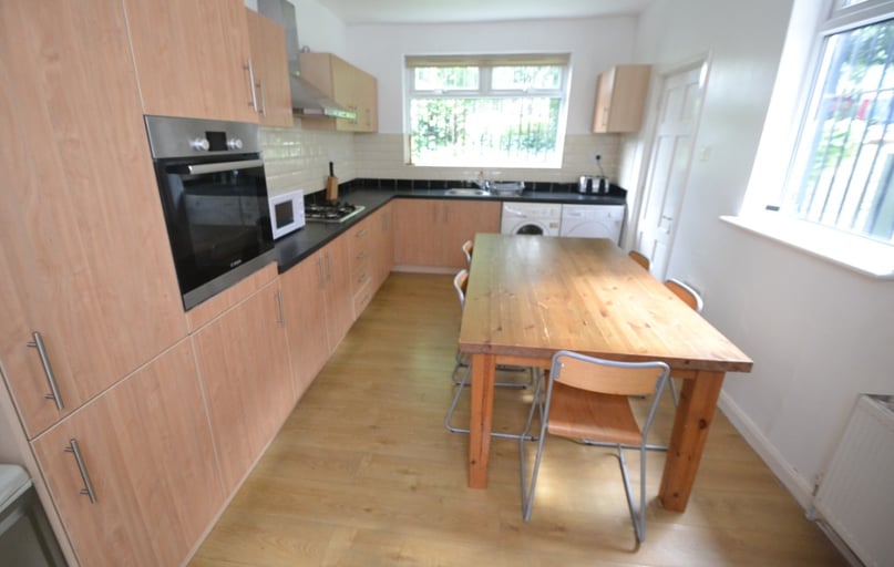 Lenton Boulevard, Radford, Nottingham - Image 1