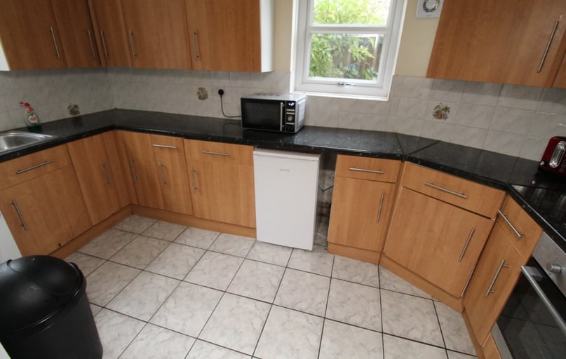 Trent Boulevard, West Bridgford, Nottingham - Image 1