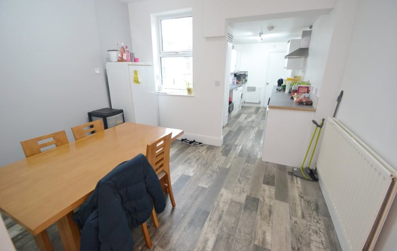 Dunkirk Road, Dunkirk, Nottingham - Image 1