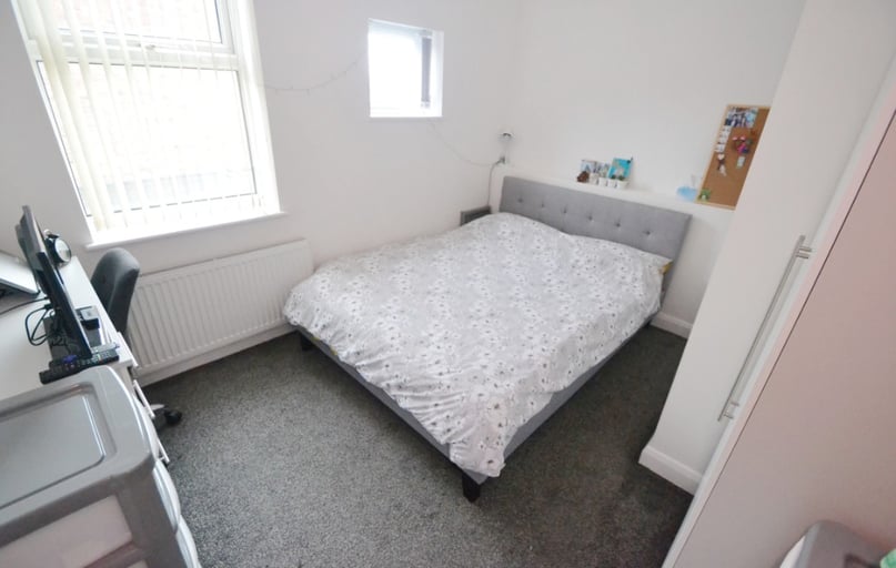 Dunkirk Road, Dunkirk, Nottingham - Image 1