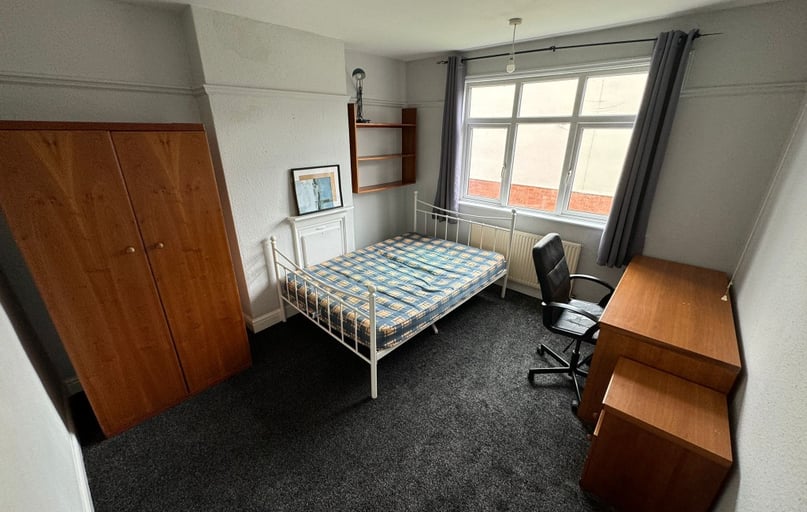 Greenfield Street, Dunkirk, Nottingham - Image 1