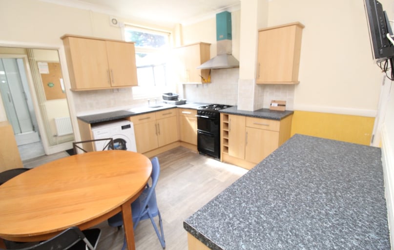 Claude Street, Dunkirk, Nottingham - Image 1