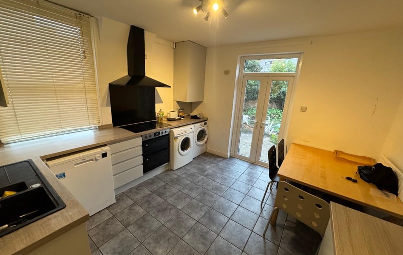 Millicent Road, West Bridgford, Nottingham - Image 1