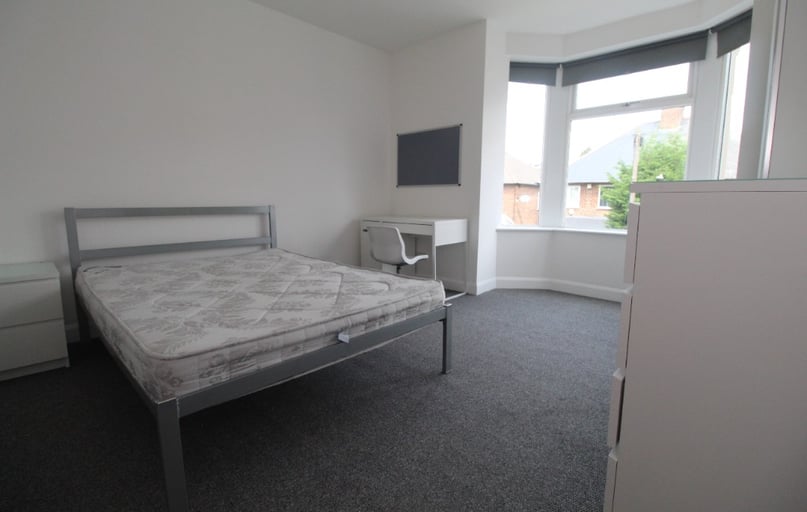 Marlborough Street, Dunkirk, Nottingham - Image 1