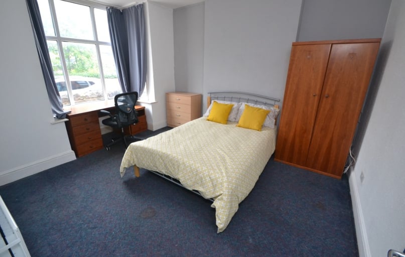 Highfield Road, Dunkirk, Nottingham - Image 1