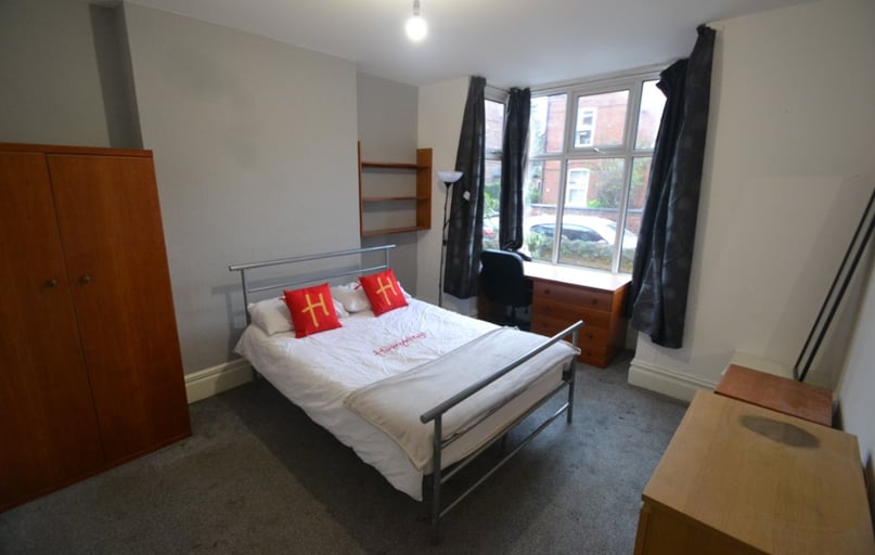 Highfield Road, Dunkirk, Nottingham - Image 1