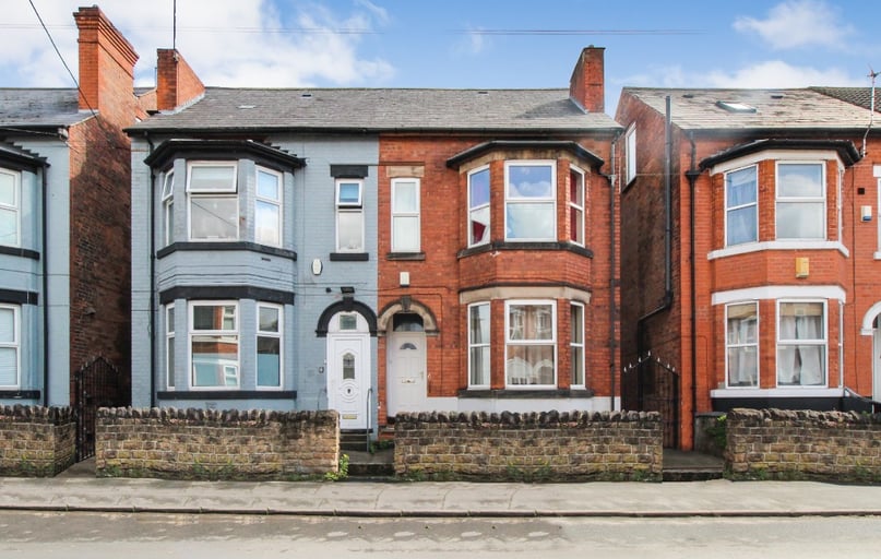 (4BED) Kimbolton Avenue, Radford, Nottingham - Image 1