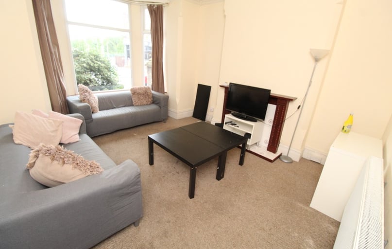 (4BED) Trent Boulevard, West Bridgford, Nottingham - Image 1