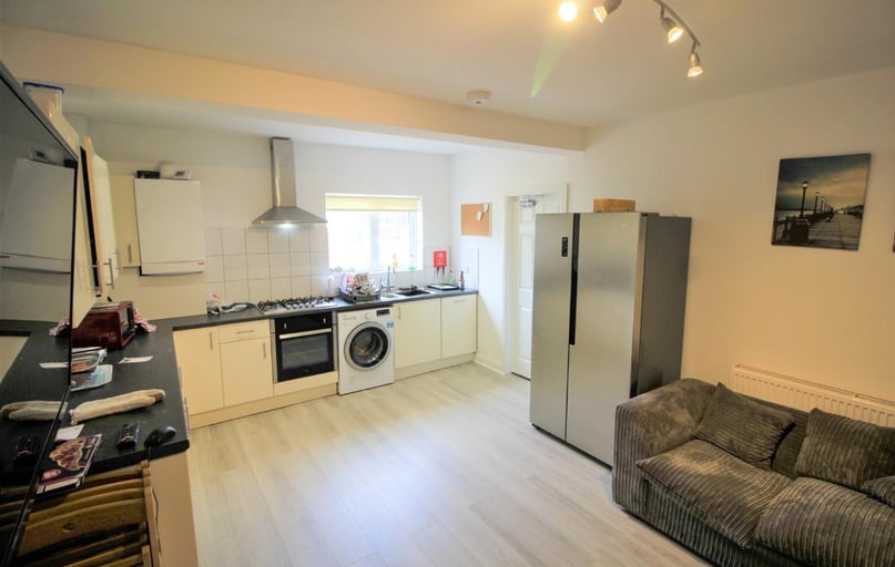 Fletcher Road, Beeston, Nottingham - Image 1