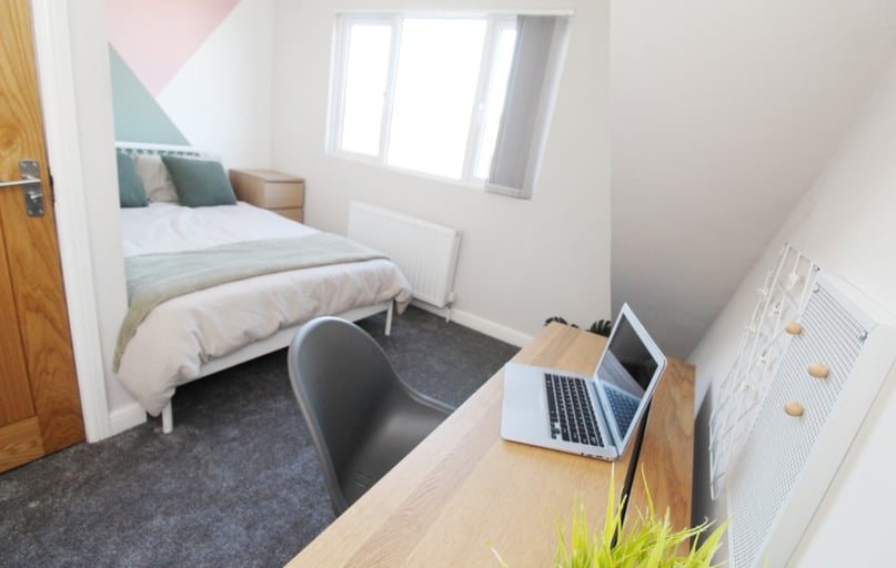 (1 BED) City Road, Dunkirk, Nottingham - Image 1