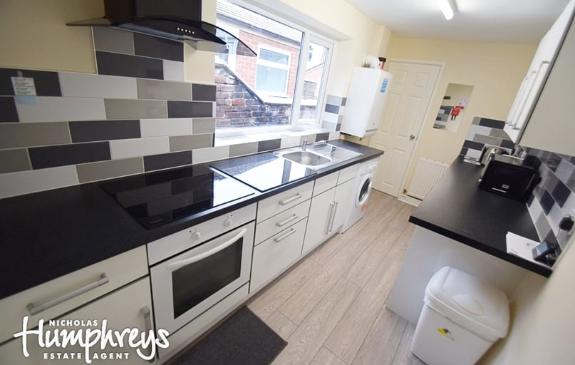 Watford Street, Shelton, Stoke - Image 1