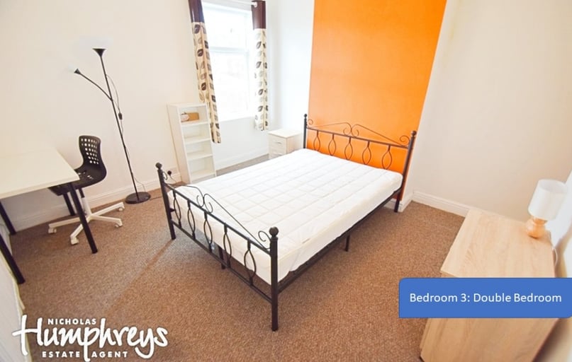 Boothen Road, Penkhull, Stoke - Image 1