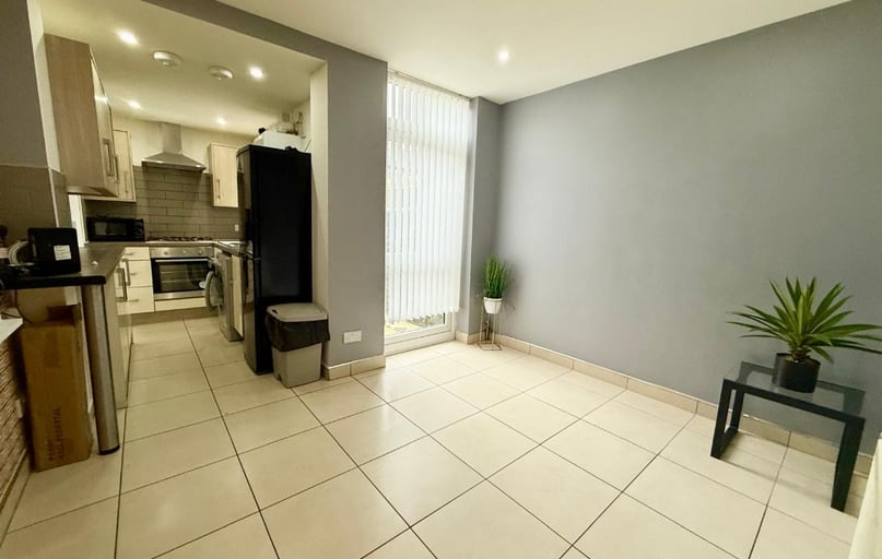 Conway Street, Shelton, Stoke - Image 1