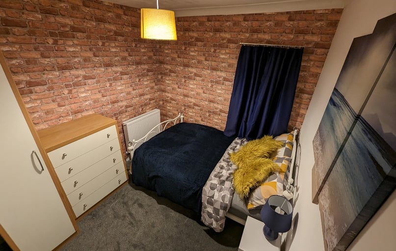 Church Street, Silverdale, Keele - Image 1