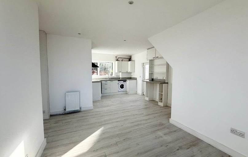 Lombardy Grove, Bucknall, Stoke - Image 1
