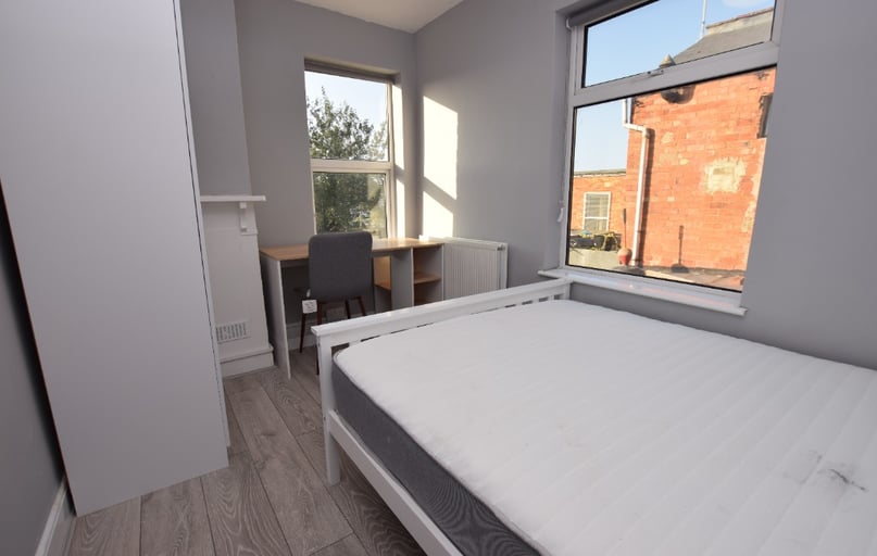 Overstone Road, City Centre, Northampton - Image 1