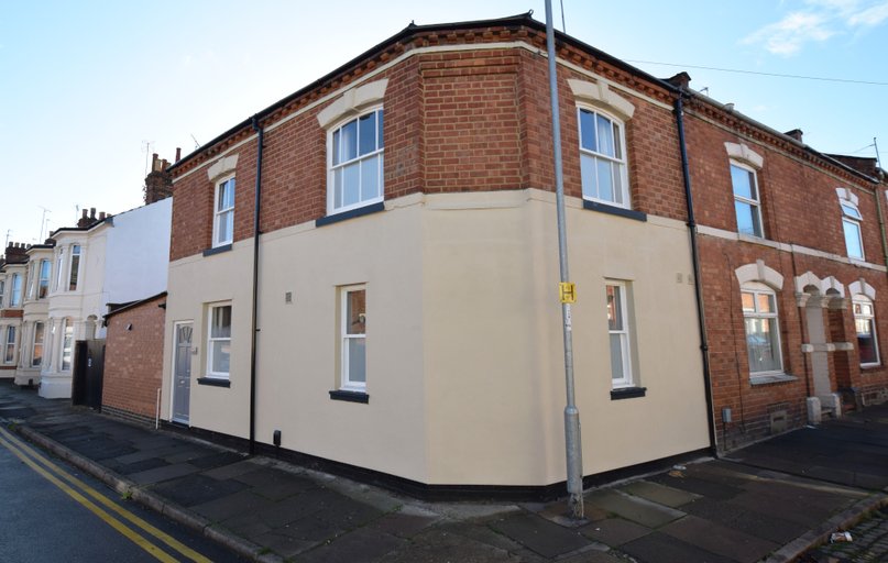 Burns Street, Barrack Road, Northampton - Image 1