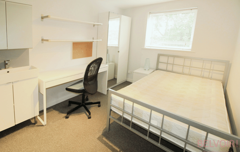 Barrique Road, Dunkirk, Nottingham - Image 1