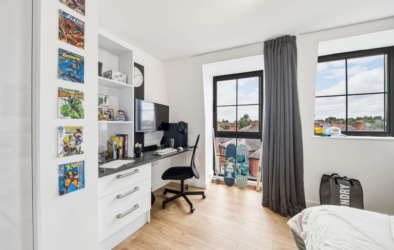 Silver Large City Studio, Floors G-4, CODE Students, 40-72 Western Road, Bede Park, Leicester - Image 1