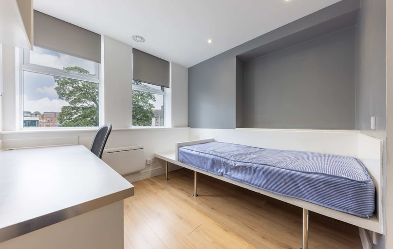 Single bedded rooms, Portland House, 102 Prince of Wales Road, City Centre, Norwich - Image 1