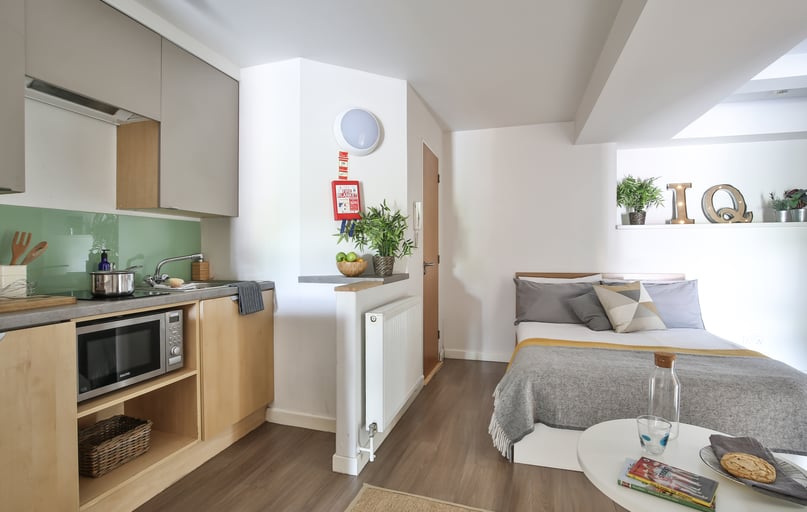 Platinum Studio DDA, iQ Broderick House, 140 Bath Row, City Centre, Birmingham - Image 1