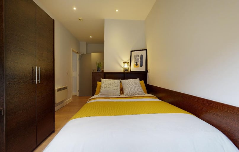 Gold 1 Bed, iQ Fountainbridge, 114 Dundee Street, Haymarket, Edinburgh - Image 1