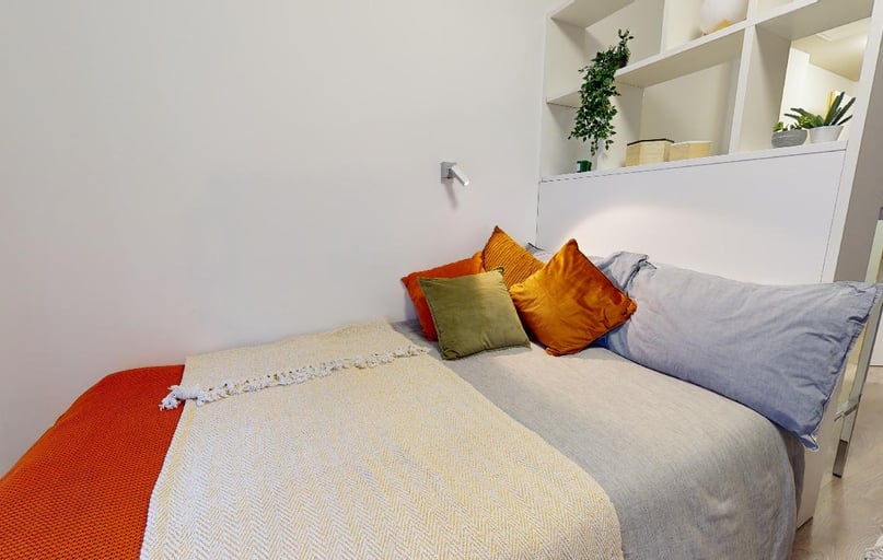 Silver Studio, iQ City, 11 Bastwick Street, Finsbury, London - Image 1