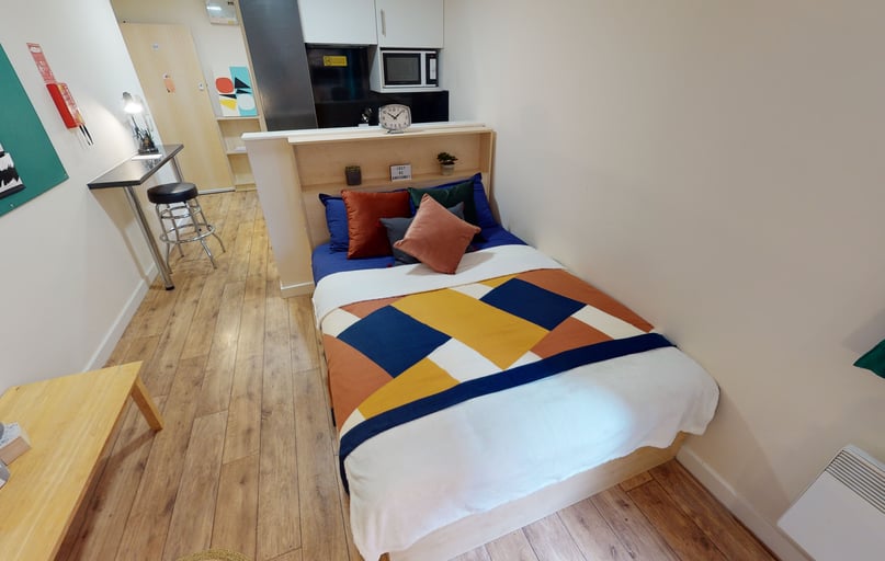 Silver Studio, iQ Ty Willis House, 6-8 High Street, City Centre, Bangor - Image 1