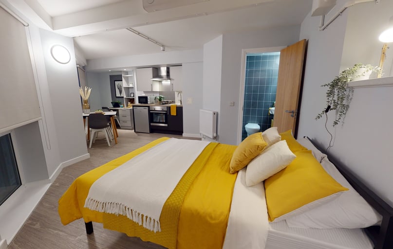Copper Studio, iQ Broderick House, 140 Bath Row, City Centre, Birmingham - Image 1