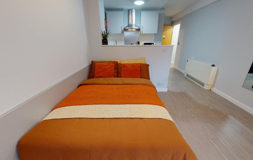 Diamond Studio, iQ Broderick House, 140 Bath Row, City Centre, Birmingham - Image 1