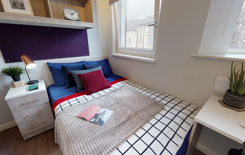 Studio, iQ Sawmills, 2-4 Newmarket Road, City Centre, Brighton - Image 1