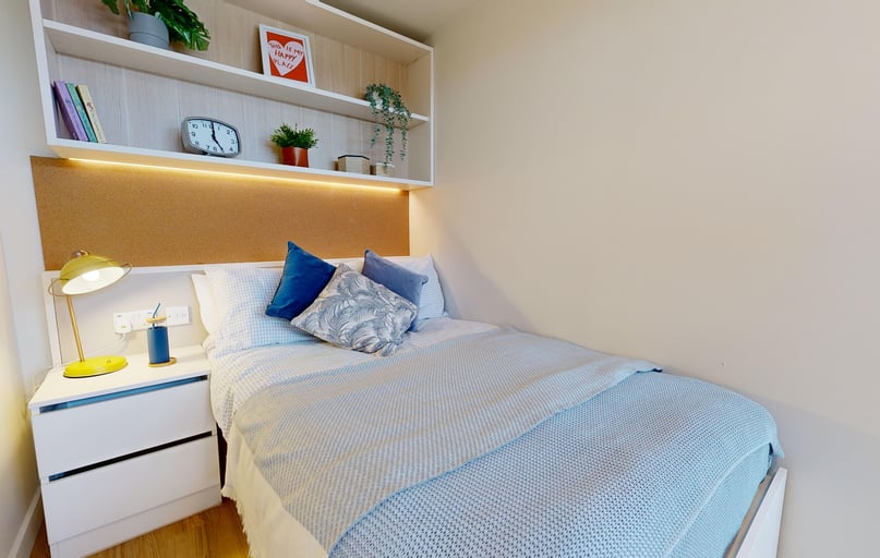 Silver Studio Plus, iQ Bristol, Marlborough Street, City Centre, Bristol - Image 1