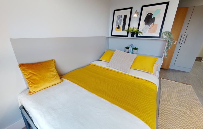 Gold Studio, iQ Fountainbridge, 114 Dundee Street, Haymarket, Edinburgh - Image 1