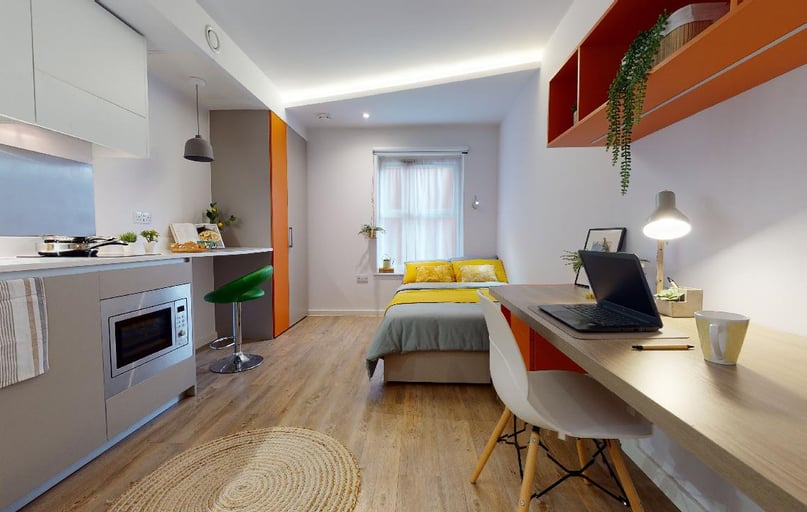 Silver Studio, iQ The Podium, 70 Egham Hill, City Centre, Egham - Image 1