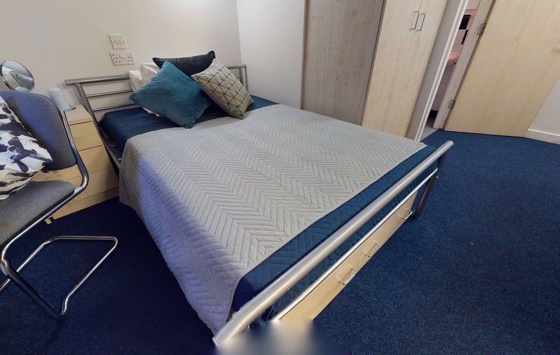 Bronze Studio Plus, iQ Aspley House, Firth Street, City Centre, Huddersfield - Image 1