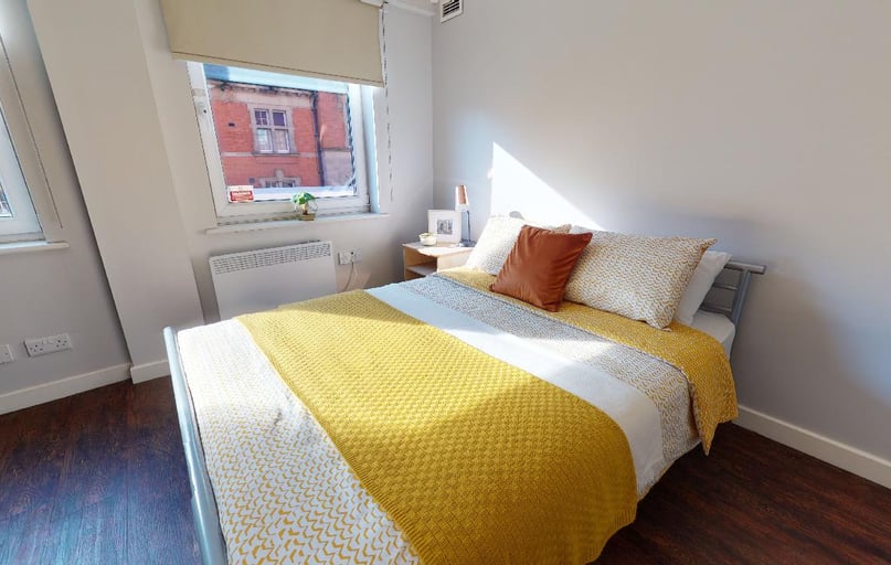 Gold Studio, iQ Grosvenor House, 21-23 Newarke Street, City Centre, Leicester - Image 1