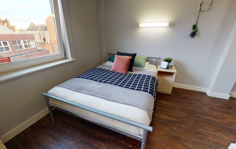 Silver Studio, iQ Grosvenor House, 21-23 Newarke Street, City Centre, Leicester - Image 1