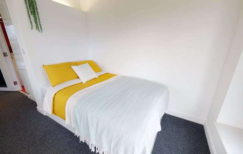 Silver Studio, iQ Flinders House, Bear Point, 2 East Parkside, Greenwich, London - Image 1